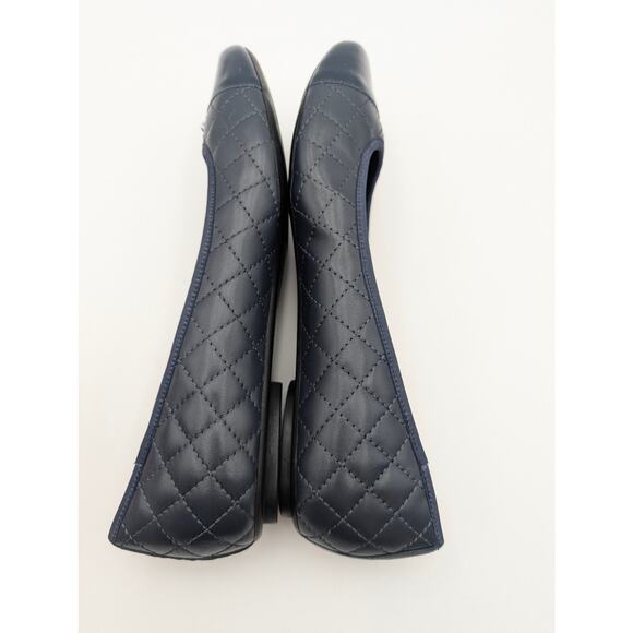 Vaneli Serene Cap Toe Ballet Flat Women's Navy Nappa/ Patent Size US11M EU42 - Picture 6 of 11